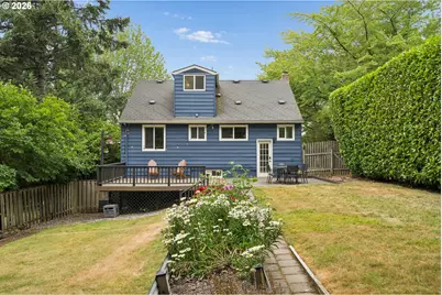 7010 SW 35th Ave, Portland, OR 97219 - Photo 42