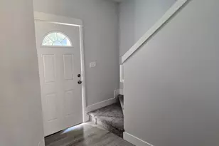 453 N 12th St, Saint Helens, OR 97051 - Photo 2