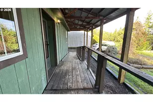 13469 Ramsey Rd, Gold Hill, OR 97525 - Photo 20