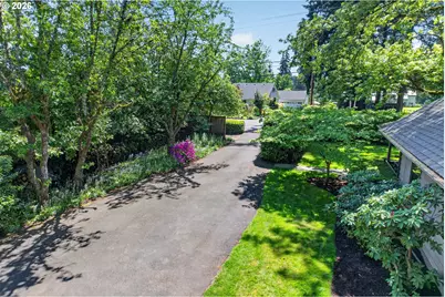 5755 Childs Rd, Lake Oswego, OR 97035 - Photo 38
