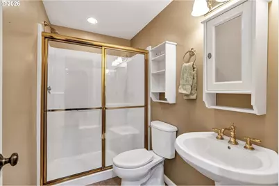 1835 NE 22nd Ave #5, Portland, OR 97212 - Photo 16