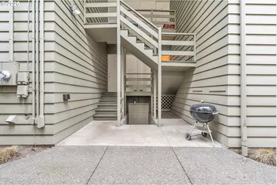 1835 NE 22nd Ave #5, Portland, OR 97212 - Photo 28