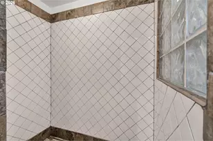 1835 NE 22nd Ave, Portland, OR 97212 - Photo 24