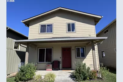 950 Arthur Ave, Cottage Grove, OR 97424 - Photo 2