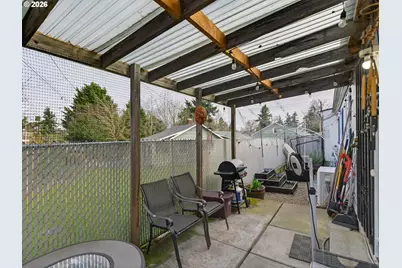4550 NE Cully Blvd, Portland, OR 97218 - Photo 32