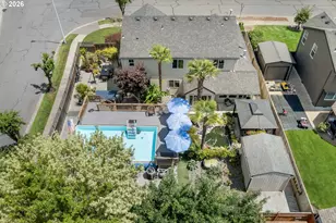 2687 NE 2nd Dr, Hillsboro, OR 97124 - Photo 4