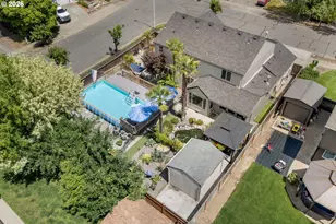 2687 NE 2nd Dr, Hillsboro, OR 97124 - Photo 38