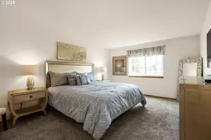 2687 NE 2nd Dr, Hillsboro, OR 97124 - Photo 18