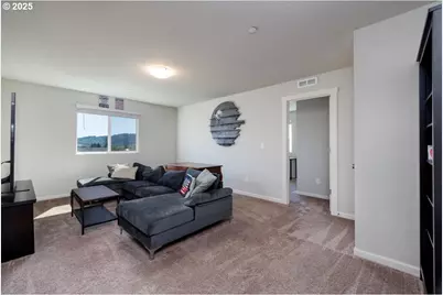 15556 SE Flavel St, Portland, OR 97236 - Photo 28