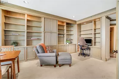 305 S Montgomery St #F409, Portland, OR 97201 - Photo 22