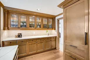 305 S Montgomery St, Portland, OR 97201 - Photo 16