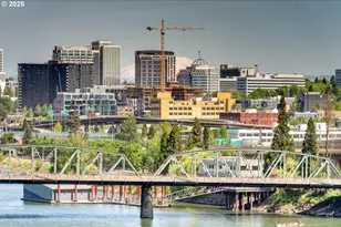 305 S Montgomery St, Portland, OR 97201 - Photo 40