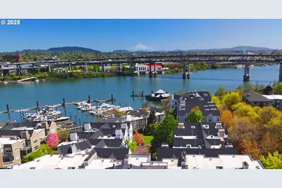 305 S Montgomery St #F409, Portland, OR 97201 - Photo 1