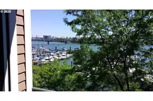 305 S Montgomery St, Portland, OR 97201 - Photo 10