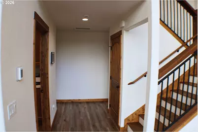 3716 Weaver Rd, Riddle, OR 97469 - Photo 10