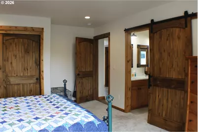 3716 Weaver Rd, Riddle, OR 97469 - Photo 16