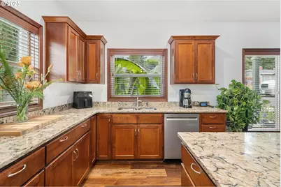 23072 SW Mansfield St, Sherwood, OR 97140 - Photo 12