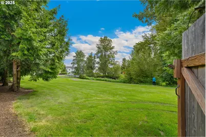 23072 SW Mansfield St, Sherwood, OR 97140 - Photo 42