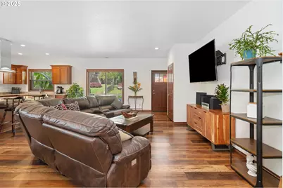 23072 SW Mansfield St, Sherwood, OR 97140 - Photo 6