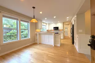 1145 W 28th Ave, Eugene, OR 97405 - Photo 4