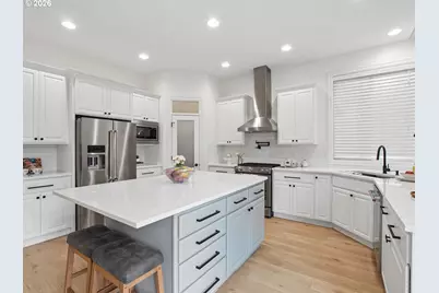 10984 NW Sarah Ln, Portland, OR 97229 - Photo 12