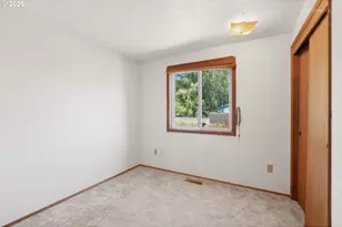 292 NW Merle Dr, Hillsboro, OR 97124 - Photo 28
