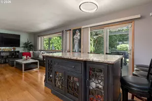 2042 SE 138th Ave, Portland, OR 97233 - Photo 10