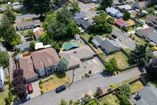 2042 SE 138th Ave, Portland, OR 97233 - Photo 42