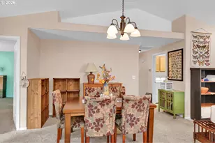 87555 Muse Dr, Veneta, OR 97487 - Photo 10