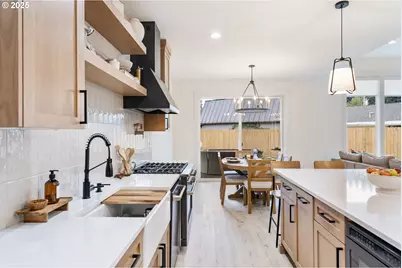 5602 NE 102nd St, Vancouver, WA 98686 - Photo 10