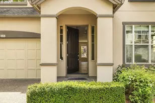 6190 NE Ridgestone Ct, Hillsboro, OR 97124 - Photo 4