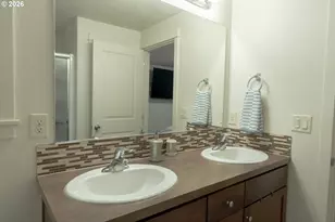 3152 NE Lily Ln, McMinnville, OR 97128 - Photo 18