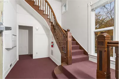 1705 SE Morrison St, Portland, OR 97214 - Photo 4