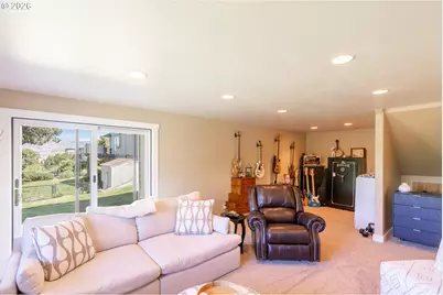 2111 View Ct, The Dalles, OR 97058 - Photo 32
