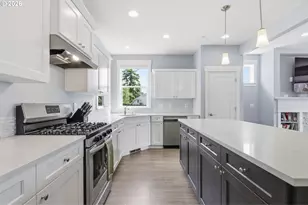 9526 N Woodland St, Camas, WA 98607 - Photo 6