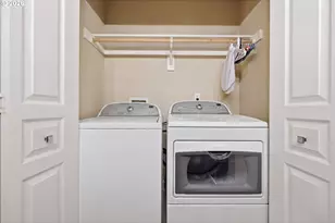 10258 SE Bristol Ln, Happy Valley, OR 97086 - Photo 26