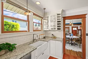 2023 SE Pine St, Portland, OR 97214 - Photo 16