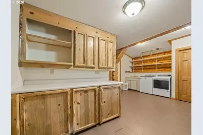 69568 Heritage Ln, Cove, OR 97824 - Photo 24