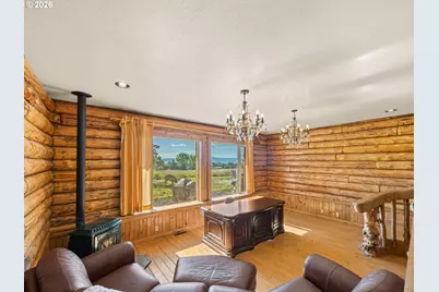 69568 Heritage Ln, Cove, OR 97824 - Photo 12