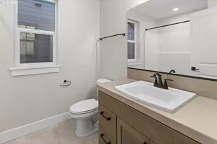 4715 NW Camas Meadows Dr, Camas, WA 98607 - Photo 14