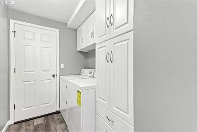 1323 Garden Way, Woodburn, OR 97071 - Photo 22