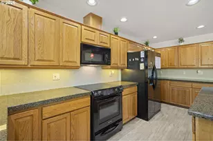 1820 N Laurelwood Loop, Canby, OR 97013 - Photo 24