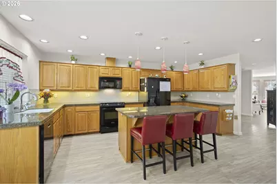 1820 N Laurelwood Loop, Canby, OR 97013 - Photo 22