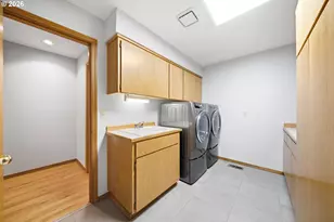 2647 SW Sylvania Terrace, Portland, OR 97219 - Photo 34