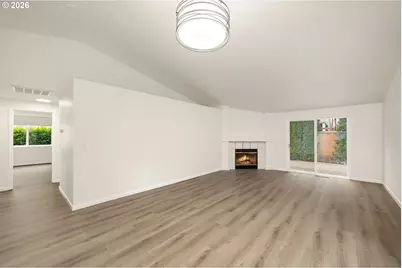 2038 SE Village Ct, Hillsboro, OR 97123 - Photo 14