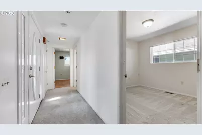 16710 SW Queen Anne Ave, Portland, OR 97224 - Photo 16