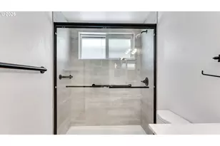 16710 SW Queen Anne Ave, Portland, OR 97224 - Photo 22
