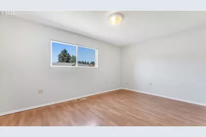 16710 SW Queen Anne Ave, Portland, OR 97224 - Photo 18