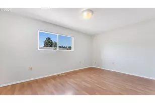 16710 SW Queen Anne Ave, Portland, OR 97224 - Photo 18