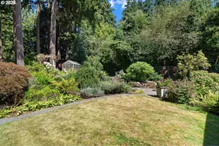 3060 SW Westwood Dr, Portland, OR 97225 - Photo 42